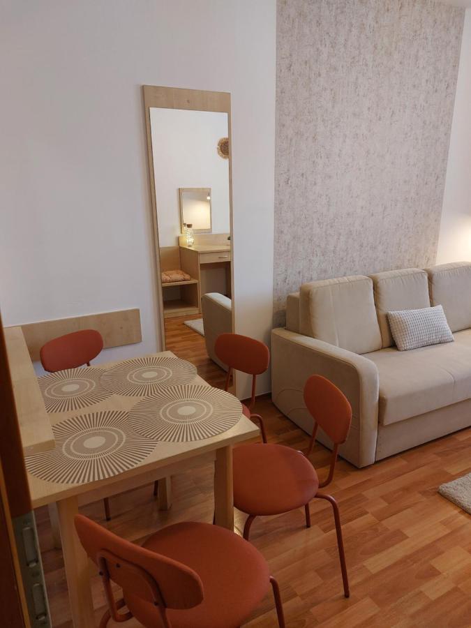 Myrelax Apartment - Гайдусобосло Екстер'єр фото