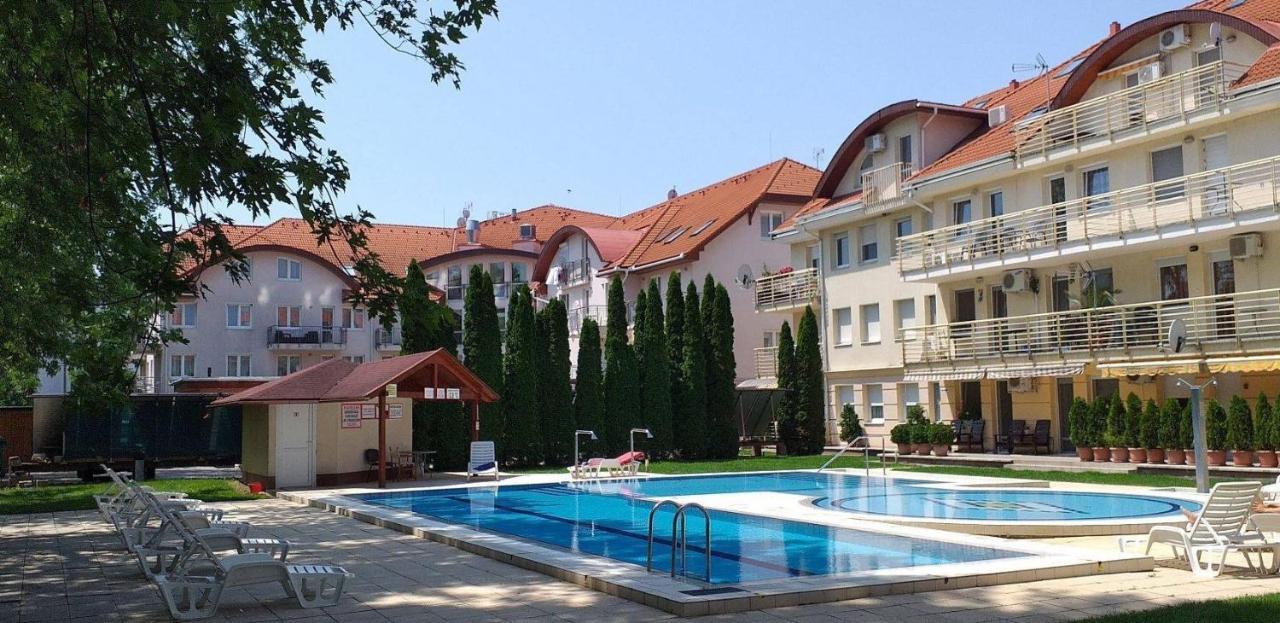 Myrelax Apartment - Гайдусобосло Екстер'єр фото